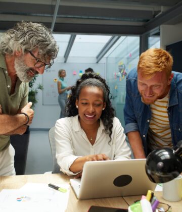 in-the-modern-office-diverse-group-of-colleagues-2023-11-27-05-06-29-utc (1)